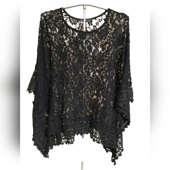 Black Lace Women’s Top - Picture 2 of 8